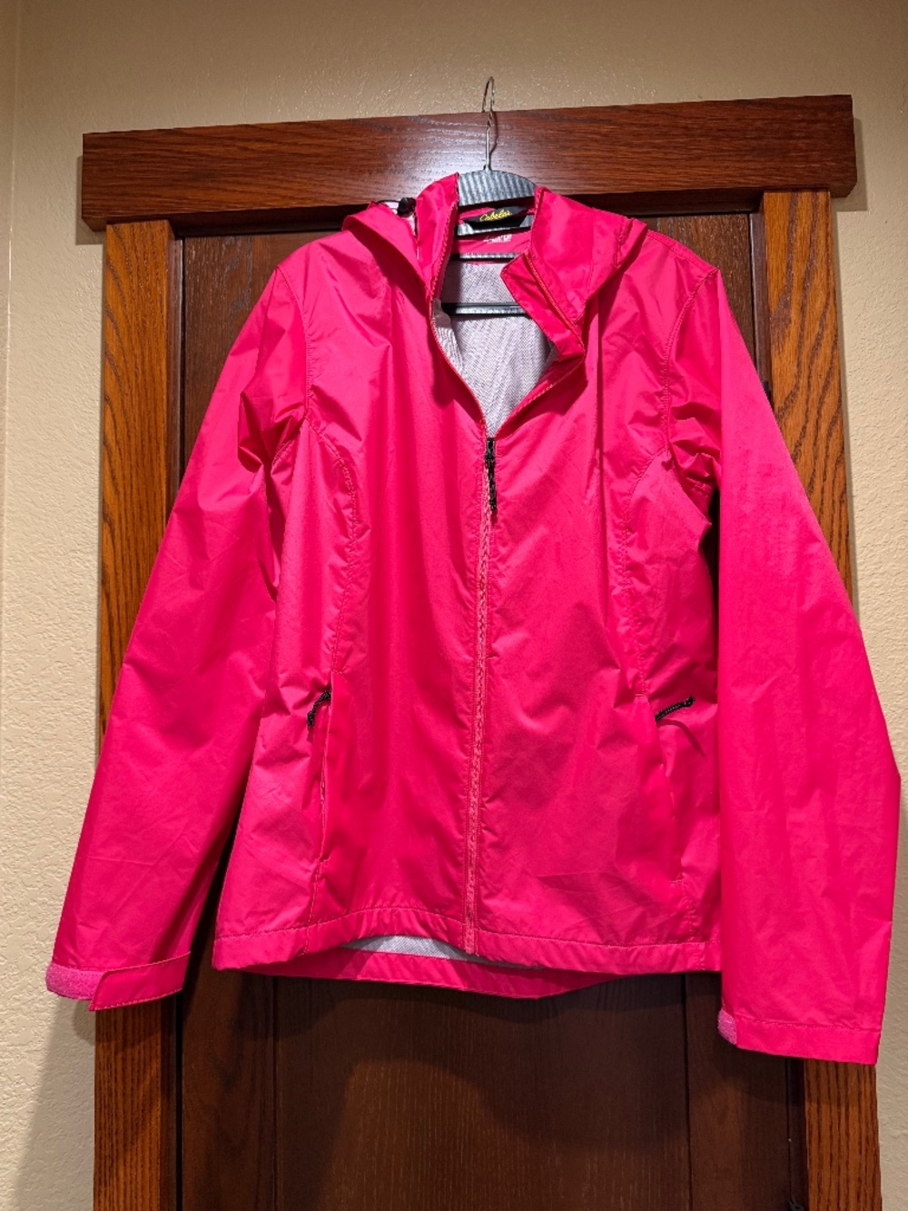 Cabela's Women's Medium Pink Raincoat